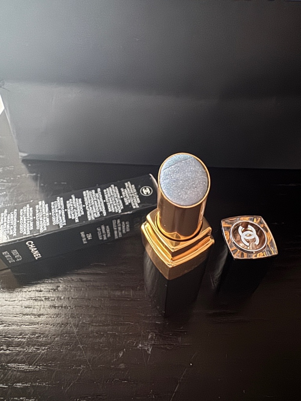 CHANEL Denim  Lipstick Baby Blue 284 Sold Out - Picture 2 of 2
